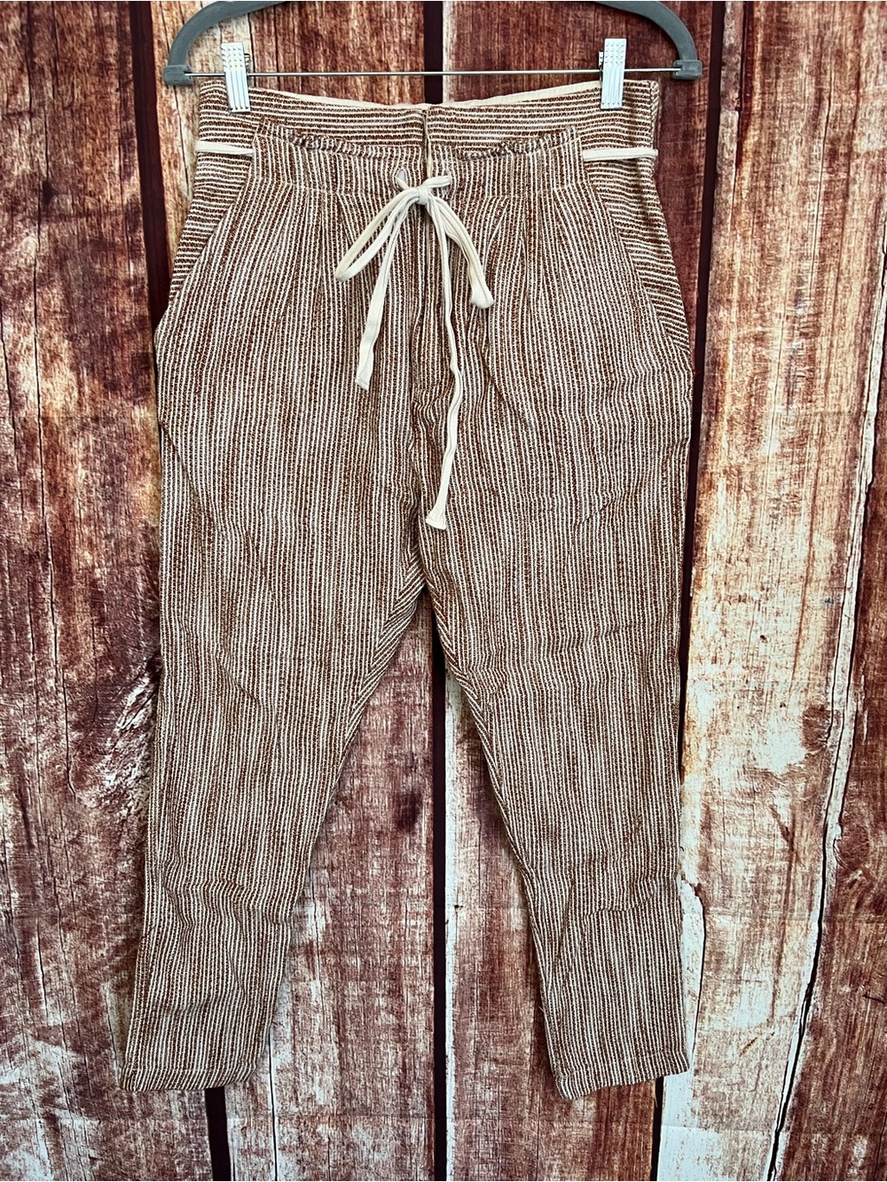 Free People | High Waisted Cropped Trousers - Picture 4 of 10